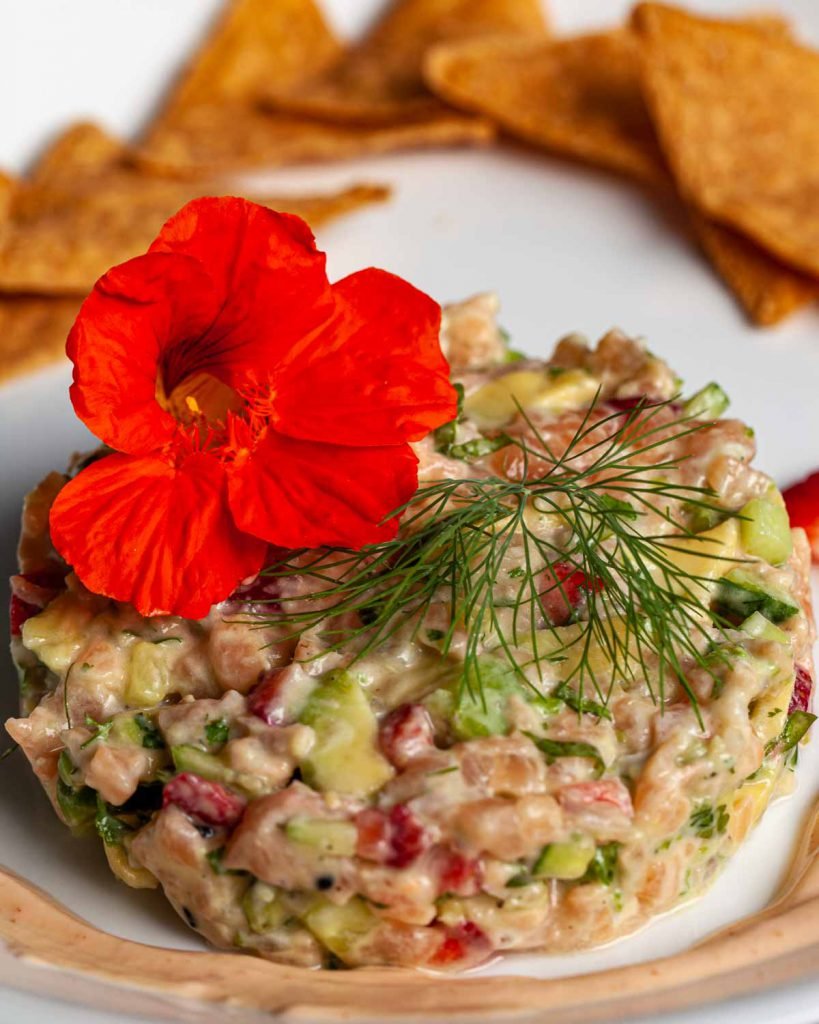 Salmon Tartare with avocado and strawberries